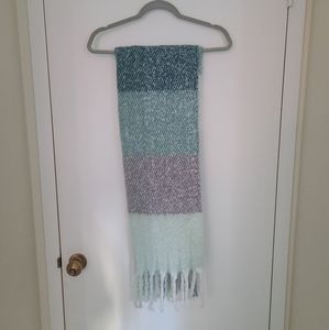 STEVE MADDEN Color Block Fringe Trim Scraf